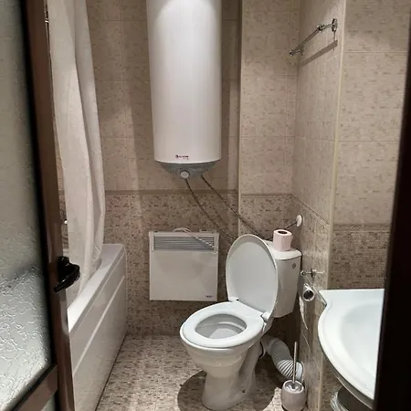 Anna Near Gondola 公寓 *